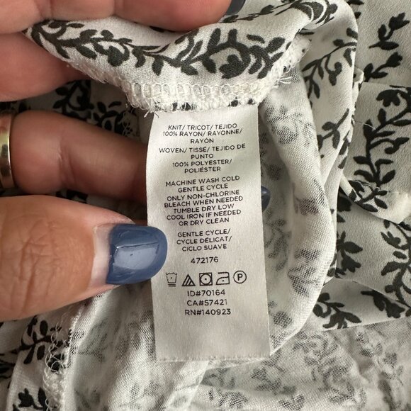 2/$30 LOFT Floral Print Sleeveless Ruffle Shell Tie Back Keyhole #A0504 TRB3 - Picture 6 of 7